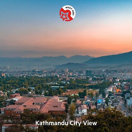 Spot On 497 Hotel Potala Thapathali エクステリア 写真