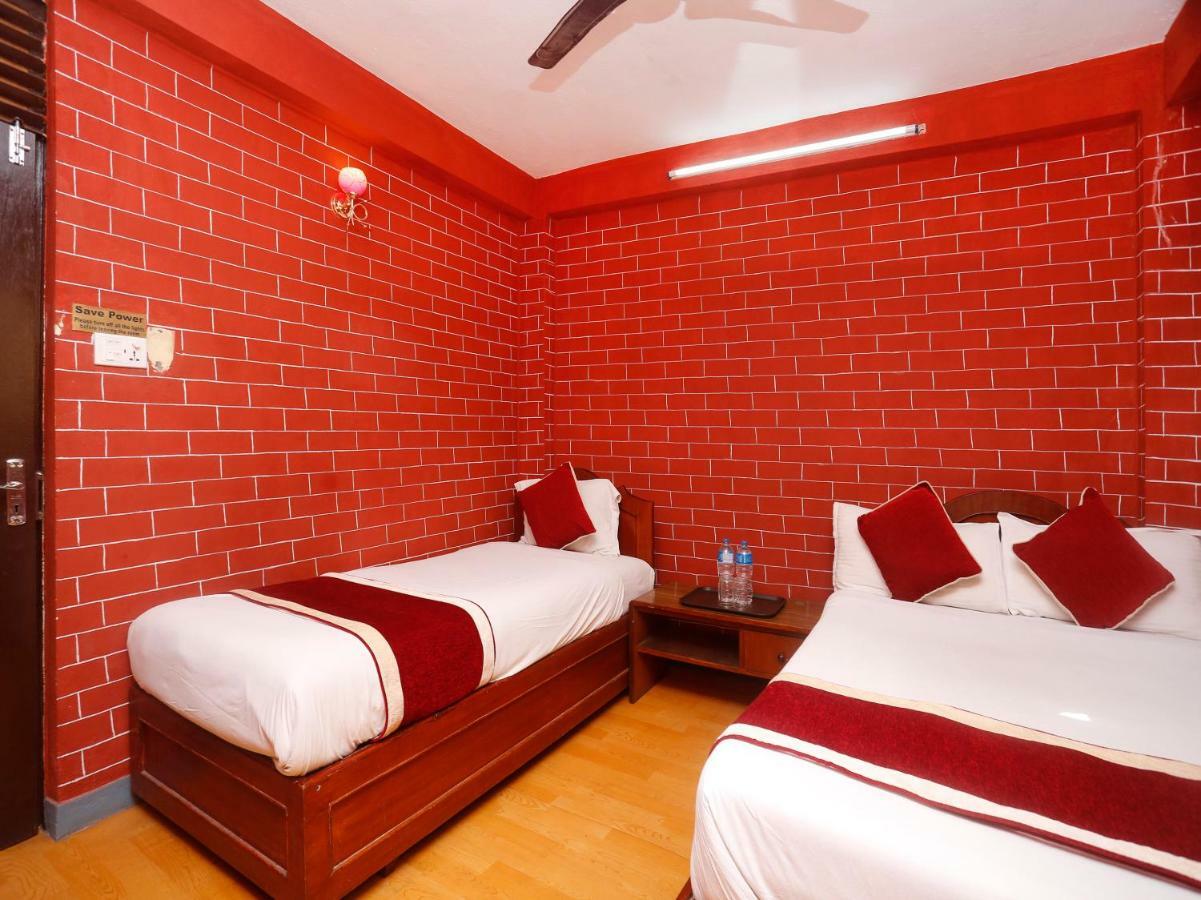 Spot On 497 Hotel Potala Thapathali エクステリア 写真