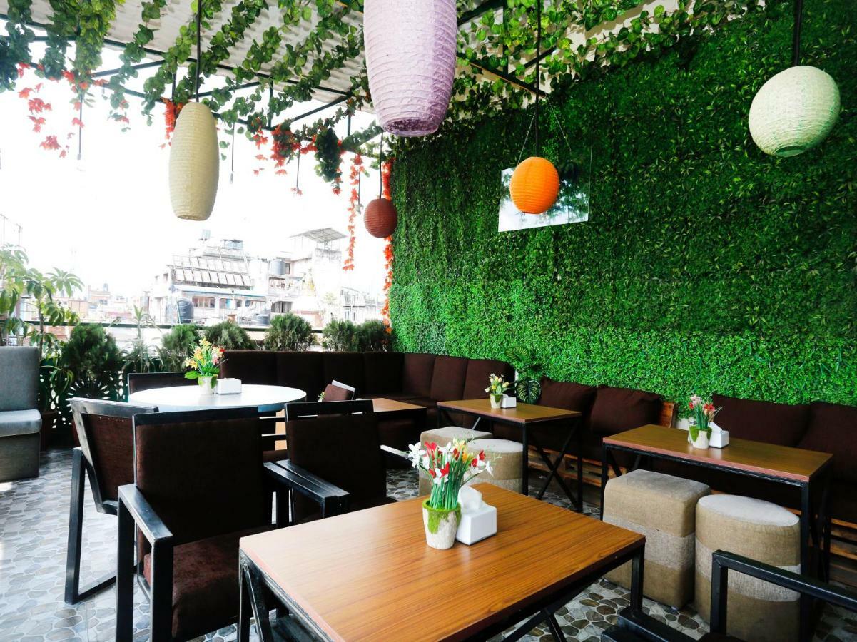 Spot On 497 Hotel Potala Thapathali エクステリア 写真