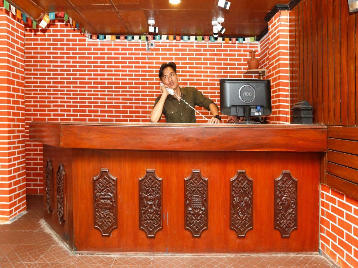 Spot On 497 Hotel Potala Thapathali エクステリア 写真