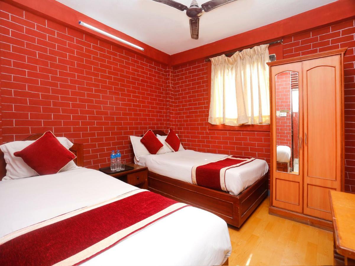 Spot On 497 Hotel Potala Thapathali エクステリア 写真